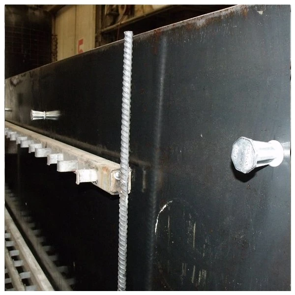 Polylok - 3/8"x1-3/8" Zinc Threaded Insert (closed back) (case of 800) - 30381-25T-CS800